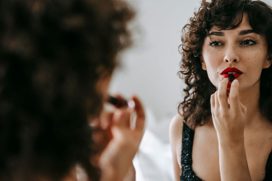 Lip colors that suit both casual days and dinner plans